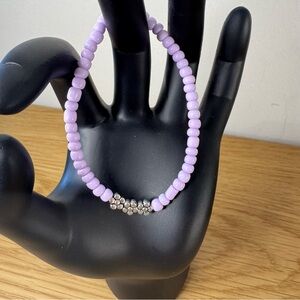 Glass Beaded Elastic Bracelet Lilac Metal Antique Silver Plated Flowers